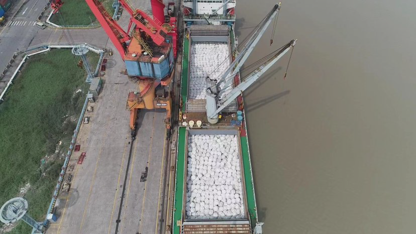 镇海海上氢氧化镍进口量突破10万吨